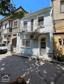 Urgun'dan Ayvalık Merkezde Satılık Dublex Müstakil Rum Evi