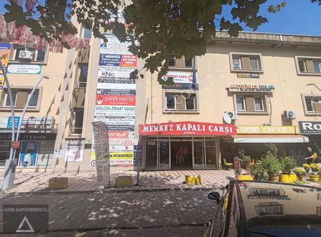 Arık Gayrimenkul'den Merkez De Giriş Kat Satılık Dükkan