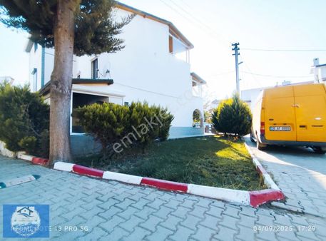 Marinadan Merkezi Ve Köşe Konumlu Ferah Lüks Villa