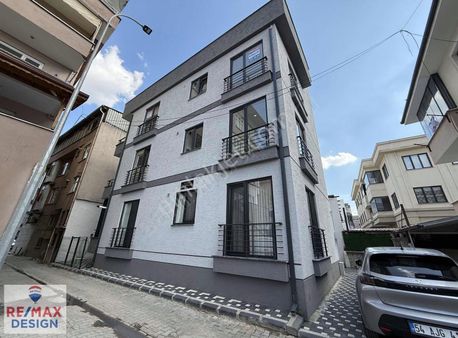 Remax Desıgn Adapazarı Sıfır Kiralık 2+1 Daire / İstiklal Mah.