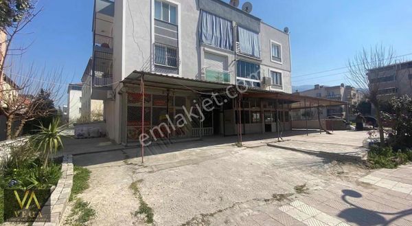 75.yıl Mah Satılık Köşe Bahçeli Dükkan