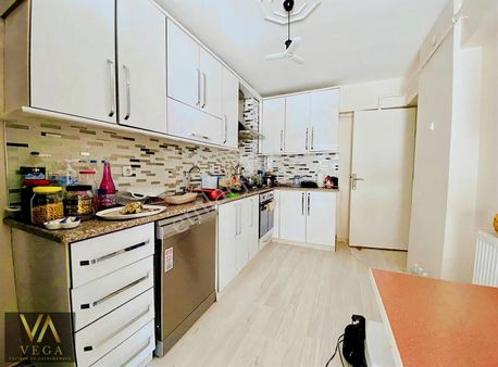 Peker Mah. Kafeler Cad. Teraslı 1.balkon 3+1 Satılık Daire