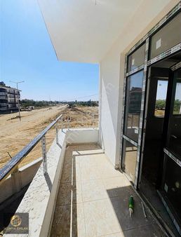 Karaaslan Şelale Caddesi Yakını 3+1 Cadde Cepheli