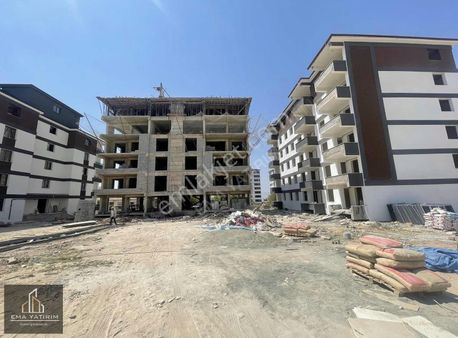 [ema] Çayda Çıra Mah.adnan Kahveci Blv. 3+1 180 M2 Daireler