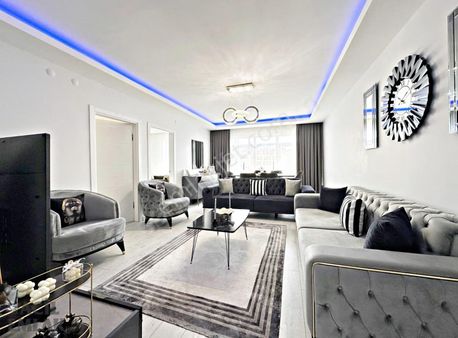 Üniversite Yanı - Sıfır - 3+1 Tepebaşında Lüks Satılık Daire