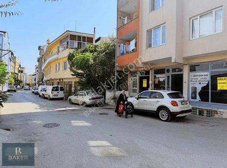 Baker'den Yeni Karaman Polat Caddesinde Kiralık Dükkan