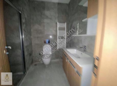 Kaşüstü Merkez 1+1 Ve 2+1 Satılık Daireler..