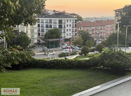 Remax Anka'dan Üsküdar İcadiye'de 3+1 Satılık Lüks Daire