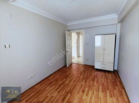 Beşevler'de Manzaralı, Açık Otoparklı 4+1 Kiralık Daire.