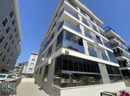 Karadeniz Emlak'tan Yeni Bina Belediye Yakını Doğalgazlı Daire