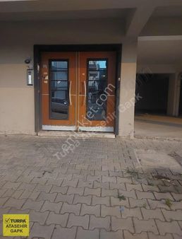 İzmir Çiğli Uğur Mumcu Mahallesi'nde Satılık 1+1 Daire