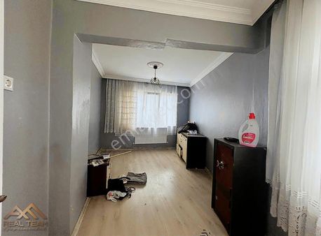 Real Team Gayrimenkul'den İzmit Çınarlıda 2+1 Kiralık Daire