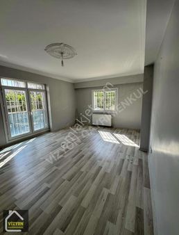 Esenyalı Mahallesi Fatih Sultan Kuleleri Satılık 3+1 Daire