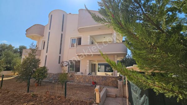 Fırsat Villa Akbük Merkezde Bahçeli,otoparklı 3+1 Villa