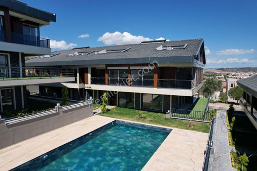 Paradise Life Sitesi Deniz Ve Havuz Manzaralı 2+1 Dubleks Daire