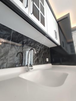 //bilici Gayrimenkul'den// İsçilik Harikası Merkezi Konumda 3+1 Konut