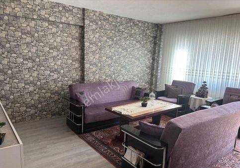 Balçova Sakarya Cad. Üzeri Arakat 2+1 Daire