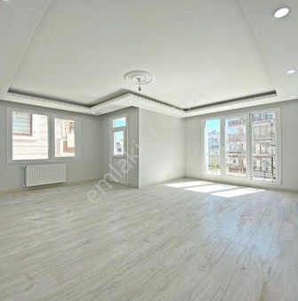 Beylikdüzü'nde Masrafsız Taşınmaya Hazır! 2+1 Ara Kat Daire!!