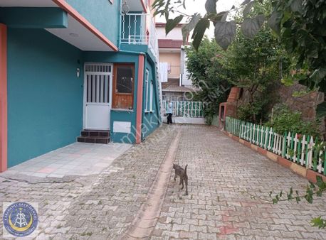 Karahanlı Dan Çamlıtepe De Memura