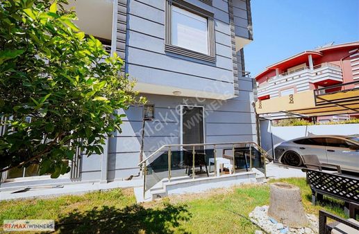 Belek Kadriye Kiralık Eşyalı 4+1 Trıplex Havuzlu Villa