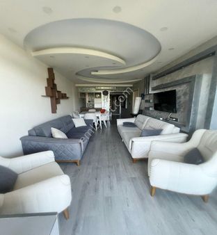 Avcılar Denizköşkler De 4+1 Eşyalı Satılık Daire