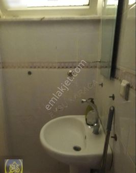 Yenişehir Mahallesinde Muhtesem Konumda Satılık Tripleks Villa.