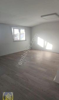 Dokuzkavaklarda Satılık Muhtesem Konumda Dubleks 2+1 Daire.