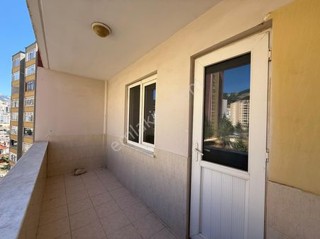 Esentepe Konutlarında Kiralık 3+1 Daire