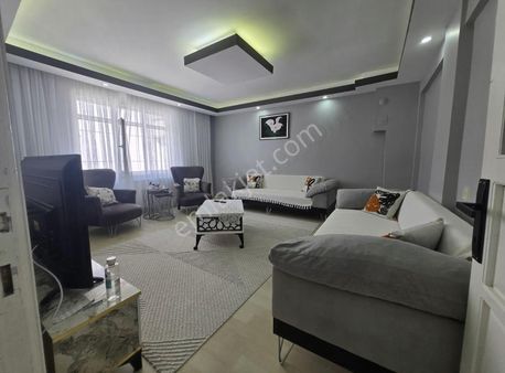 Erlife'den Geniş Kiralık 2+1 Daire...