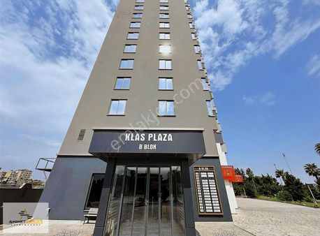 Ahmet Kara'dan Liman Ve Deniz Manzaralı Satılık Eşyalı Büro&ofis