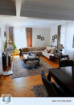 Acıbadem Cadde Üzerinde 5+2 Dubleks Çift Girişli