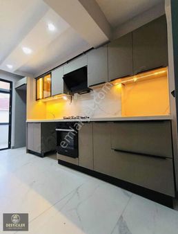 Ad-desticiler 71 Evler Mah Ertaş Yakını 2+0 Lüx Daire