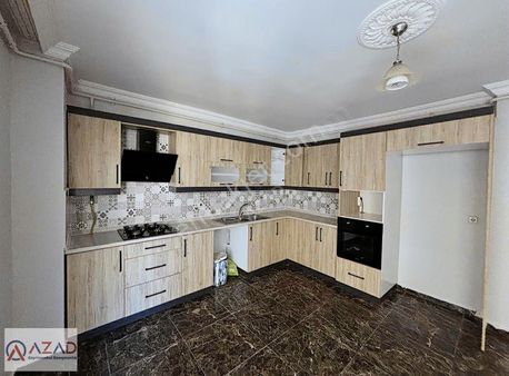 Azad-fakıuşağı Mah. Sağlık Ocagı Civarı Satılık 4+1 (200m2)