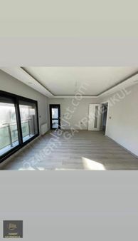 Bahçelievler Mah De 3+1 Arakat Asansörlü Sıfır Satılık Daire