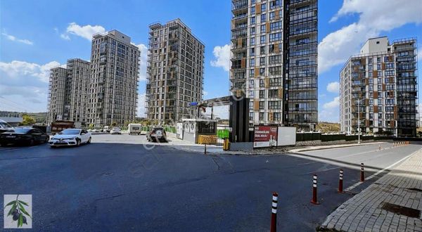 Başakşehir Emlakkonut Ayazma 5parsel Sit.24.kat En Büyük Tip 2+1