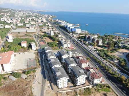 Alanya Okurcalar Mah. Site İçi Satılık 1+1 Daire Full Aktiviteli