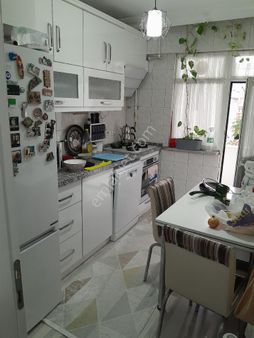 Yenibosna Fatih Cad Kiralık 2+1 Daire