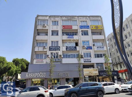 Aliağa'nın Kalbinde Tabela Değeri Yüksek 224 M² Kat Ofis