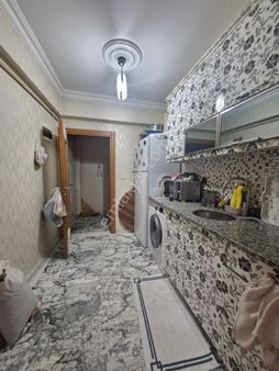 Küçükçekmece Kanarya Mah. Satılık Büyük Balkonlu 80 M2 2+1 Yüksekgiriş