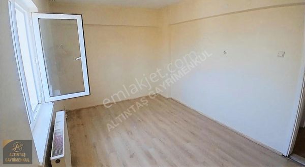 Törekent Mah Metro Durağı Karşısında 3+1 Kiralık Daire