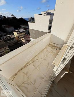 Kalkancı Mevki 3+1 Deniz Manzaralı Ara Kat Daire !!