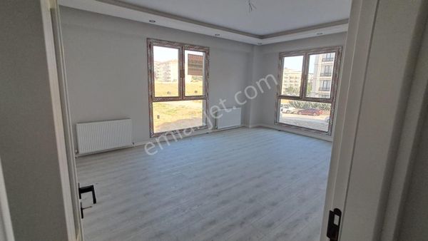 Ekşioğlu 'dan Tekirdağ Süleymanpaşa Hürriyet Mah Satılık 3+1 Daire