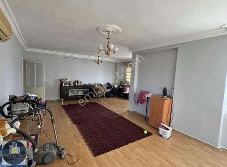 Metro Yolu 1.parsel 3+1 D.gaz Kombi Extralı Cepheler Açık