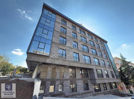 Hoşdere Caddesinde Sıfır Kiralık 2+1 Ters Dubleks!