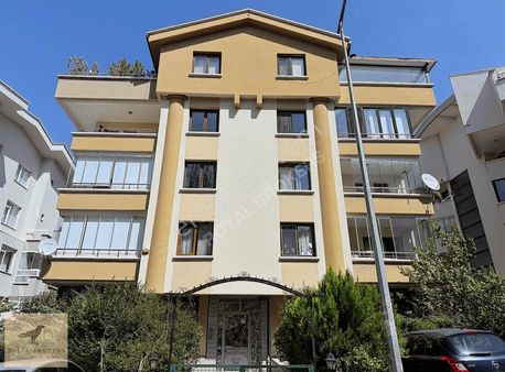 Satılık Hilal'de Yapılı Geniş 3+1'den Dönüştürülmüş 2+1