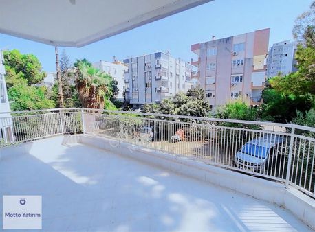Şirinyalı'da Geniş 3+1 Kiralık Daire