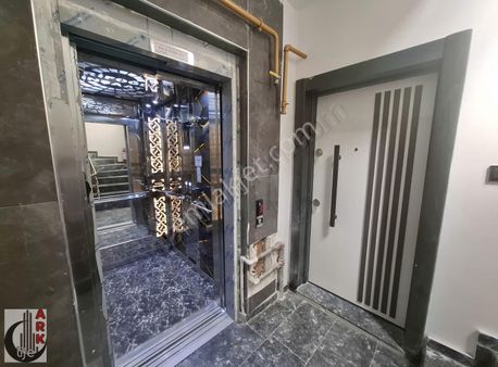 Ark Life'dan 71 Evler Mah Ertaş Caddesi Yakını 140m² 3+1 Daire