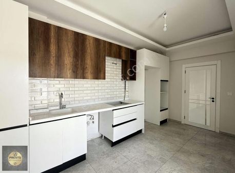 Malazgirt Bul. Üzerinde 3+1 170 M2 Güney Cephe Satılık Daire