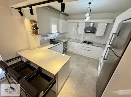 Kampüs Mevki Aile Binasında Ultra Lüks 2+1 Eşyalı Daire Daire