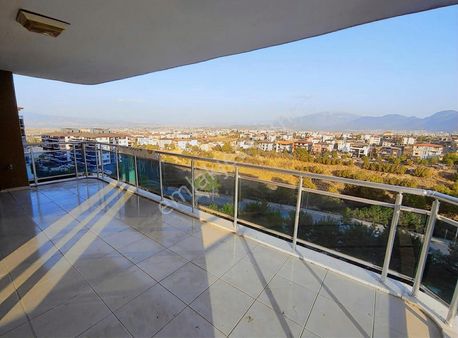 Şemikler'de Site İçi Manzaralı Kiralık Geniş 3+1 Daire